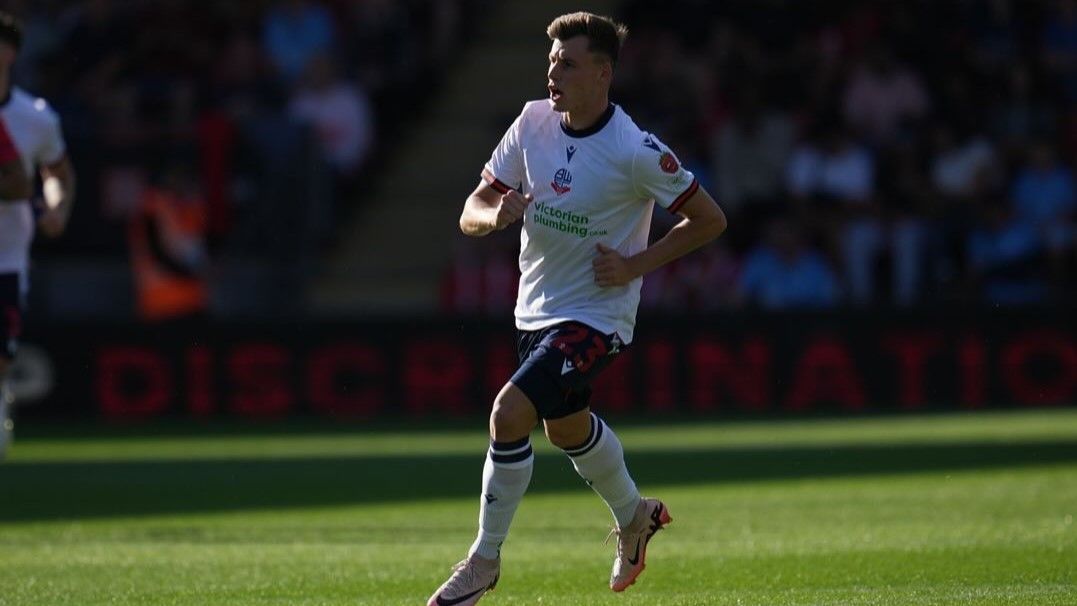 Schön Szabolcs Bolton