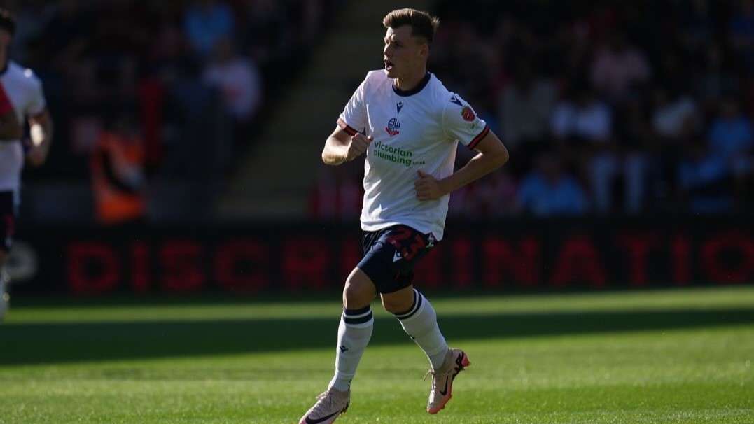 Schön Szabolcs Bolton