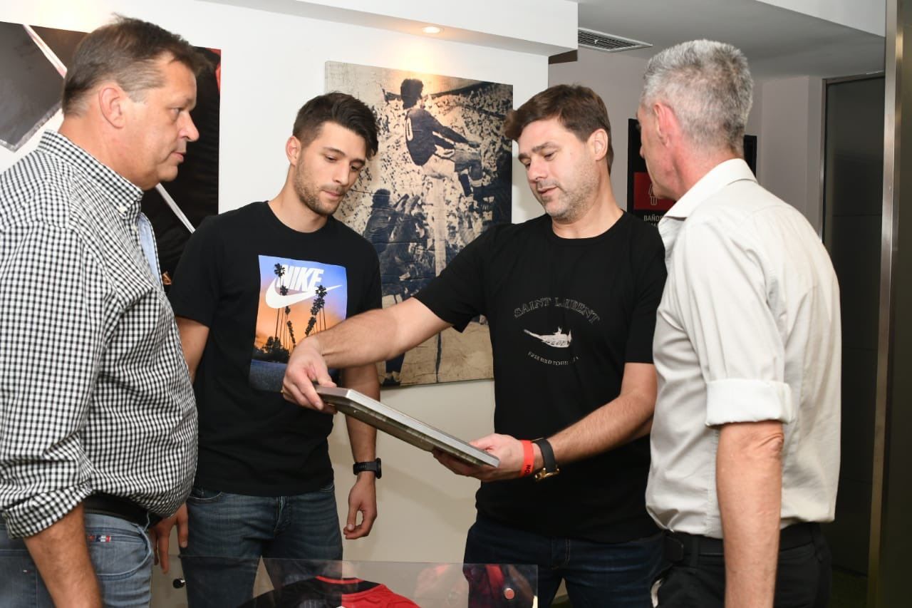 Mauricio Pochettino revisits Newell's Old Boys