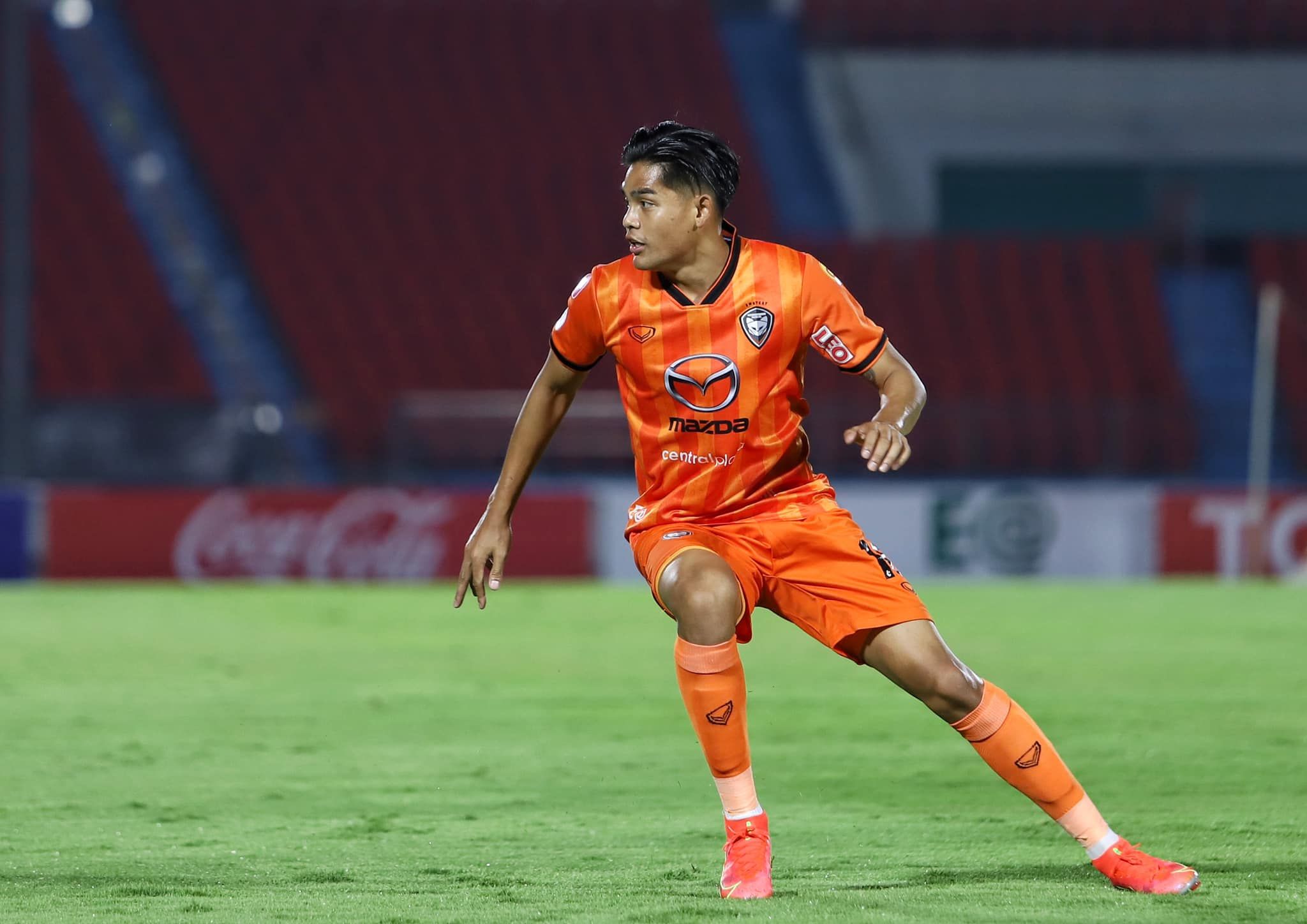 ชิดชนก ไชยแสนสุรินธร