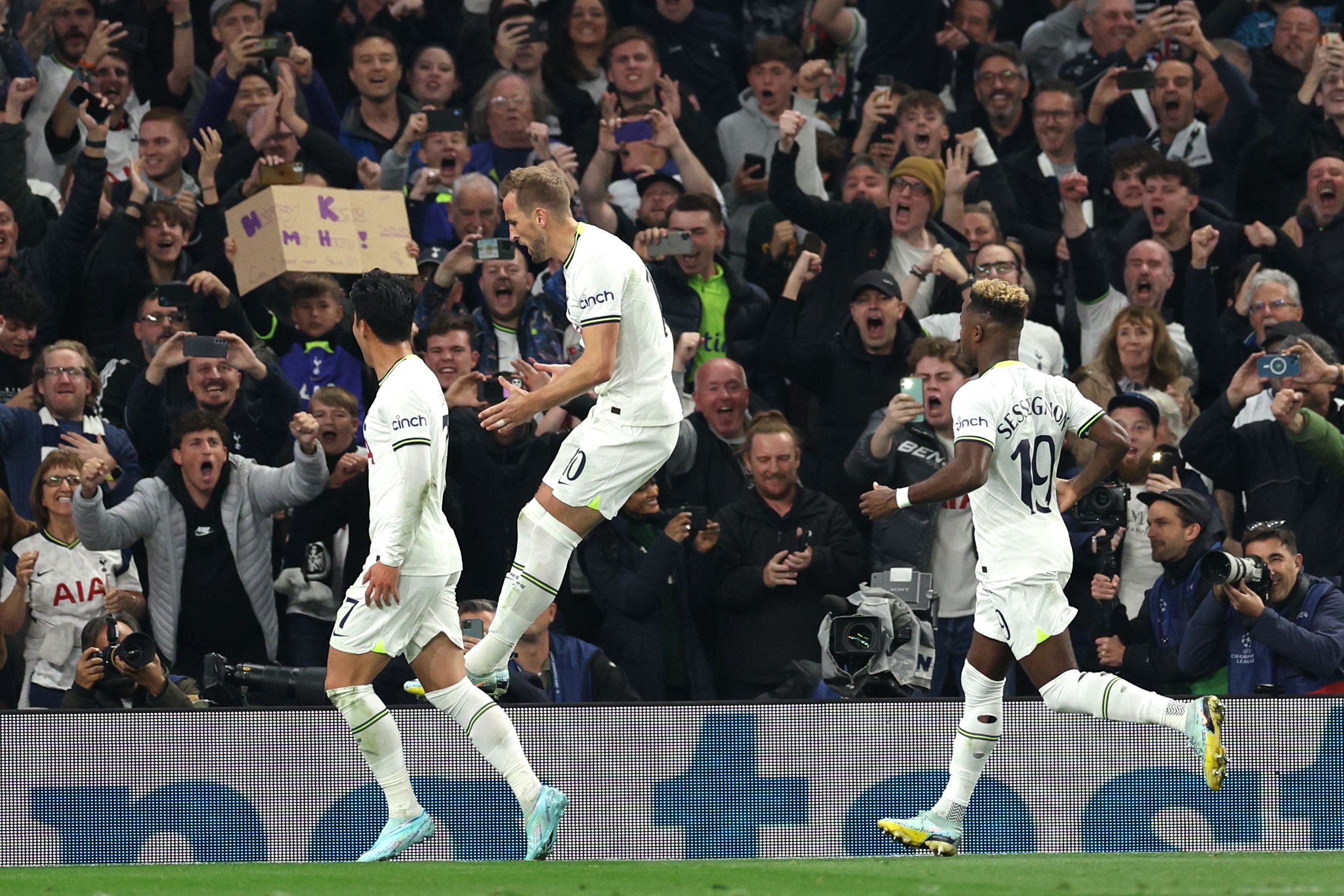 Son heung min and kane