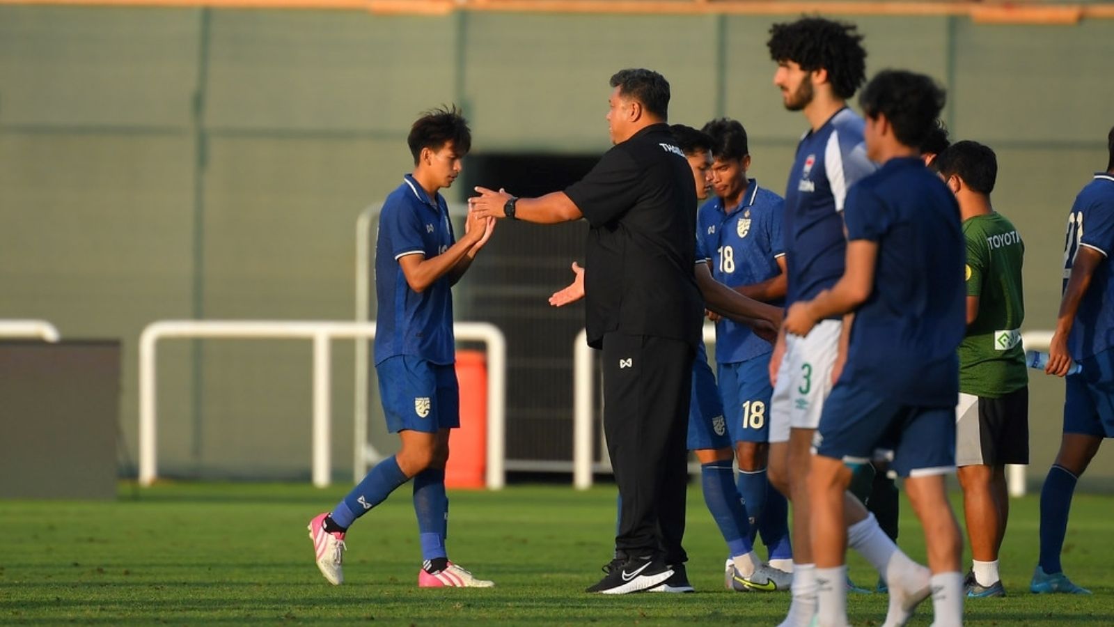 วรวุธ ศรีมะฆะ