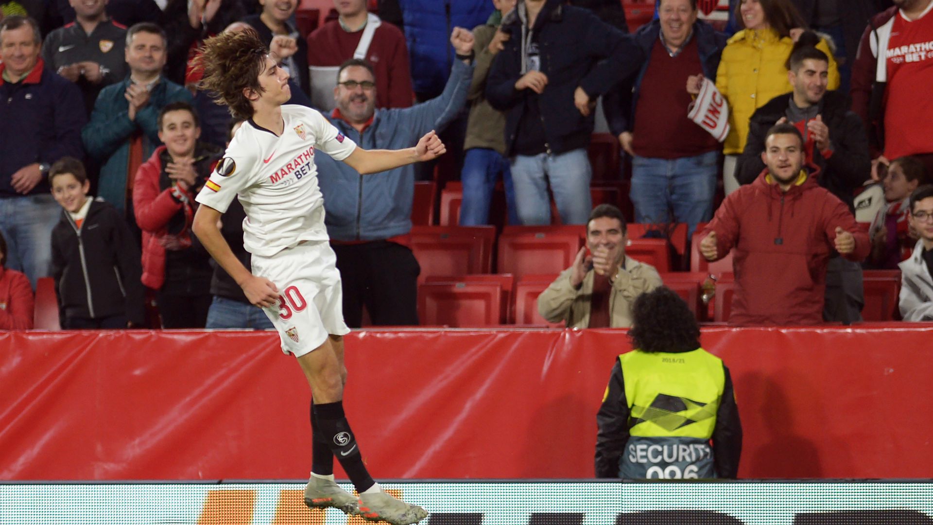 Bryan Gil Sevilla Qarabag Europa League