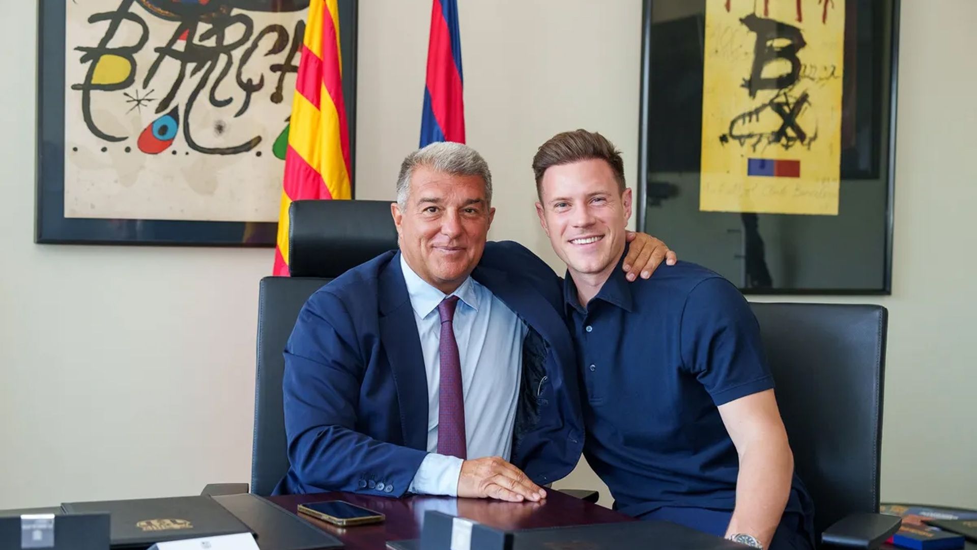 ter stegen signs new contract barcelona