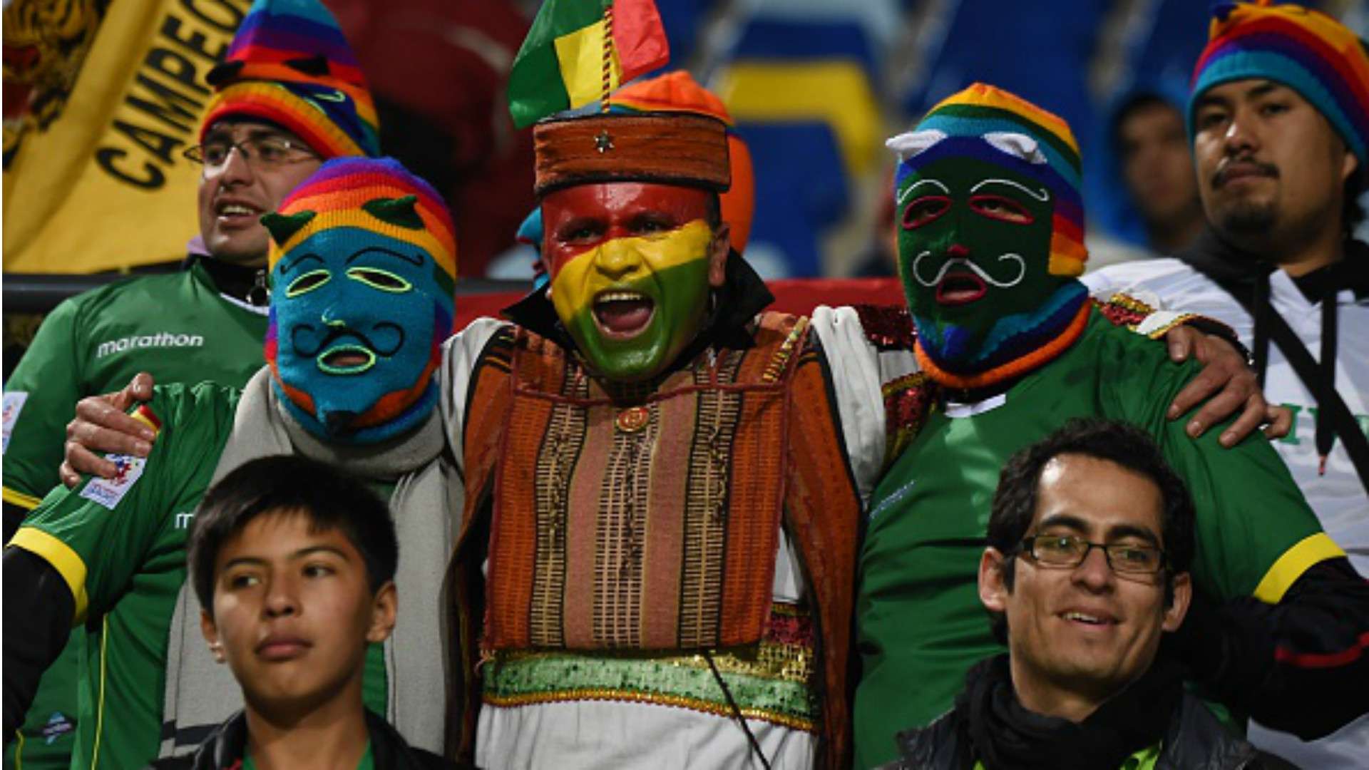 Bolivia fans Copa América 120615