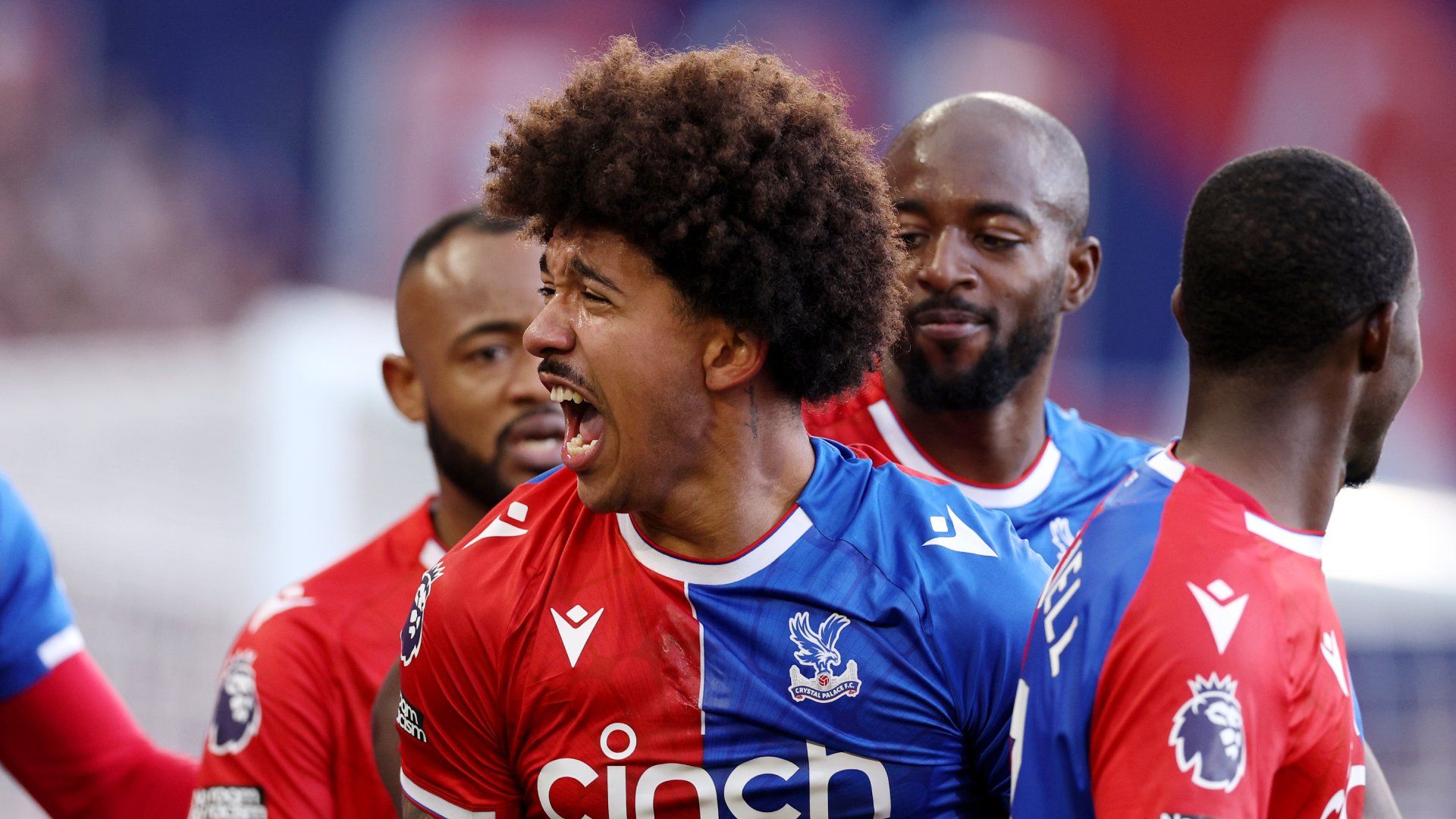 I grew the Fro out so I could head it' - USMNT star Chris Richards hilariously responds to question over first goal for Crystal Palace | Goal.com UK