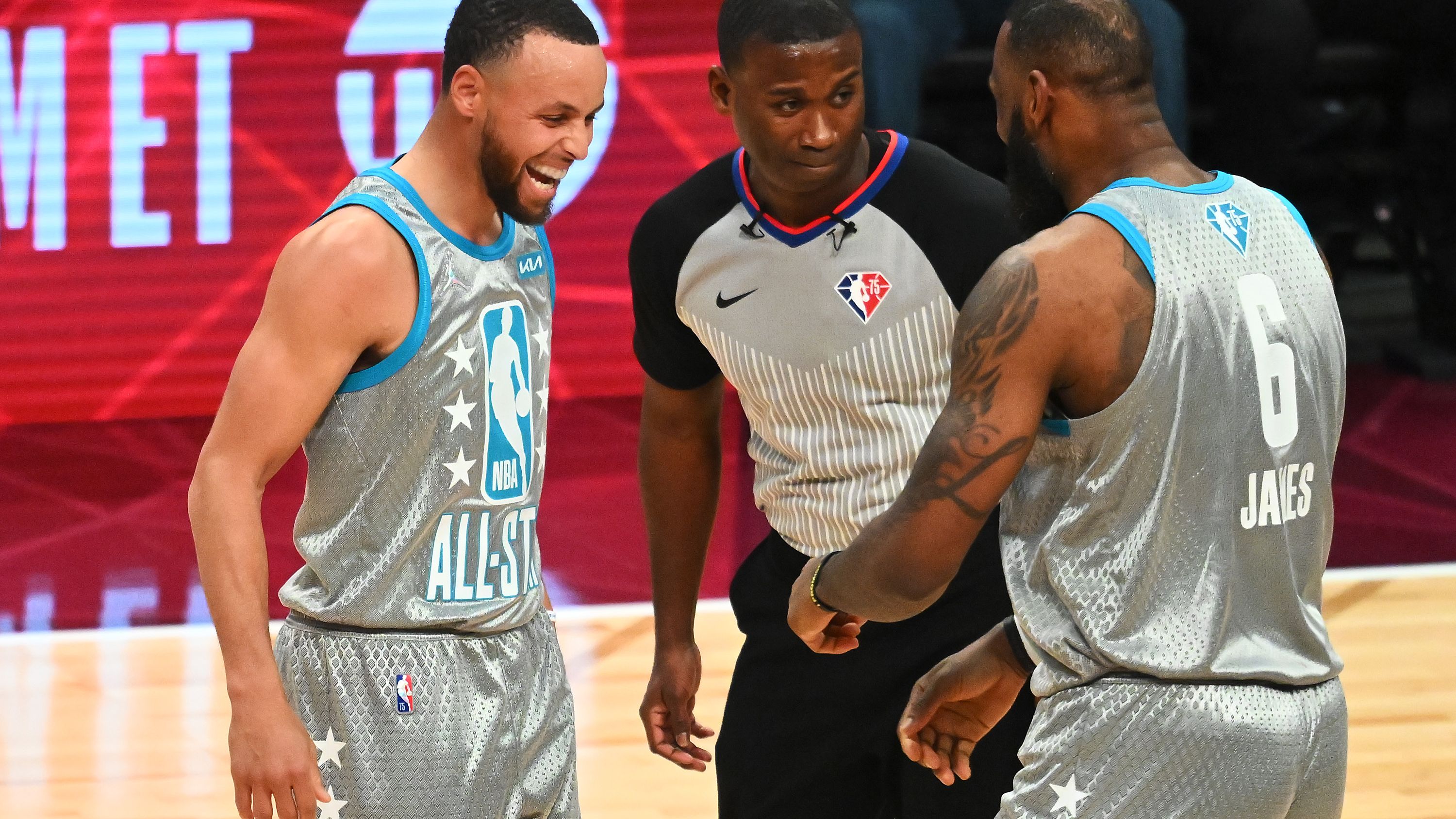 Stephen Curry LeBron James