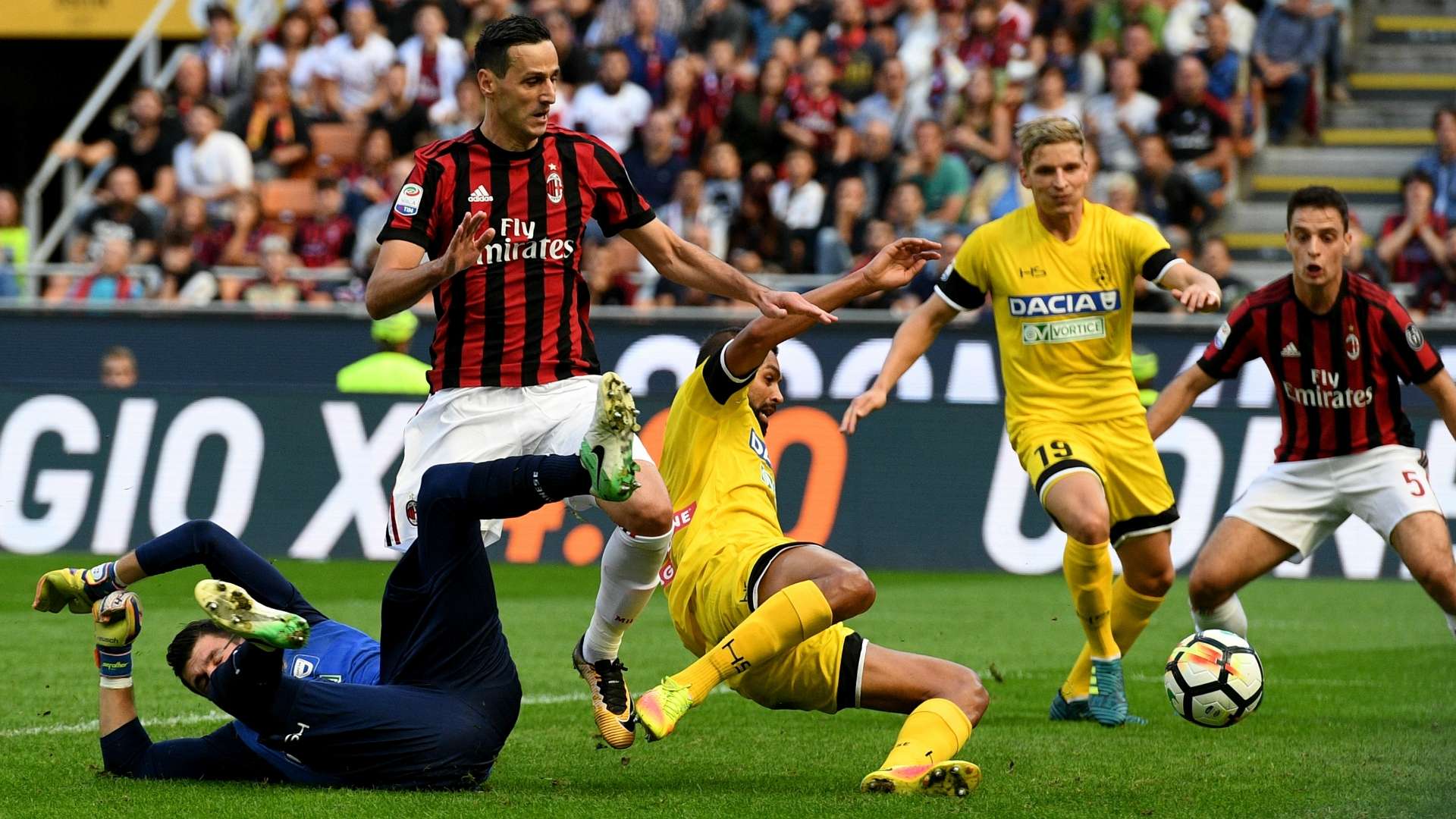 Kalinic Milan Udinese Serie A