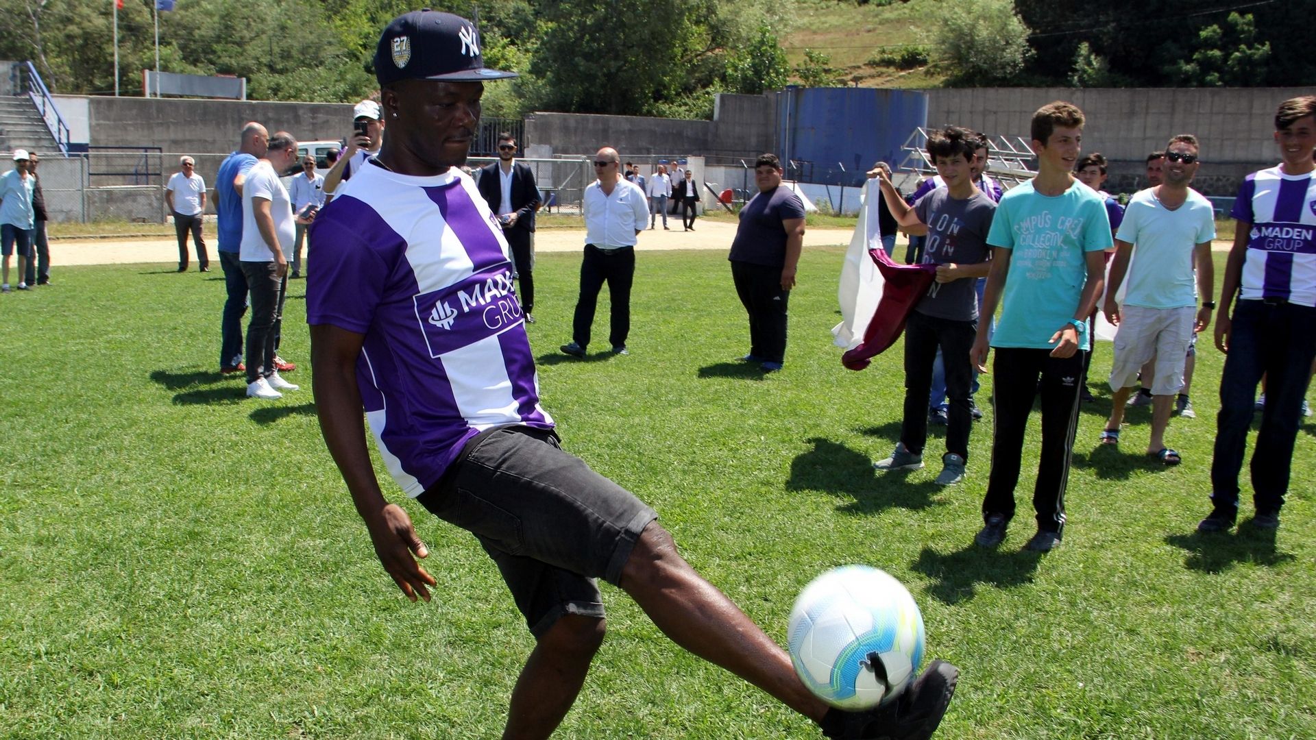 Teteh Bangura Sinopspor