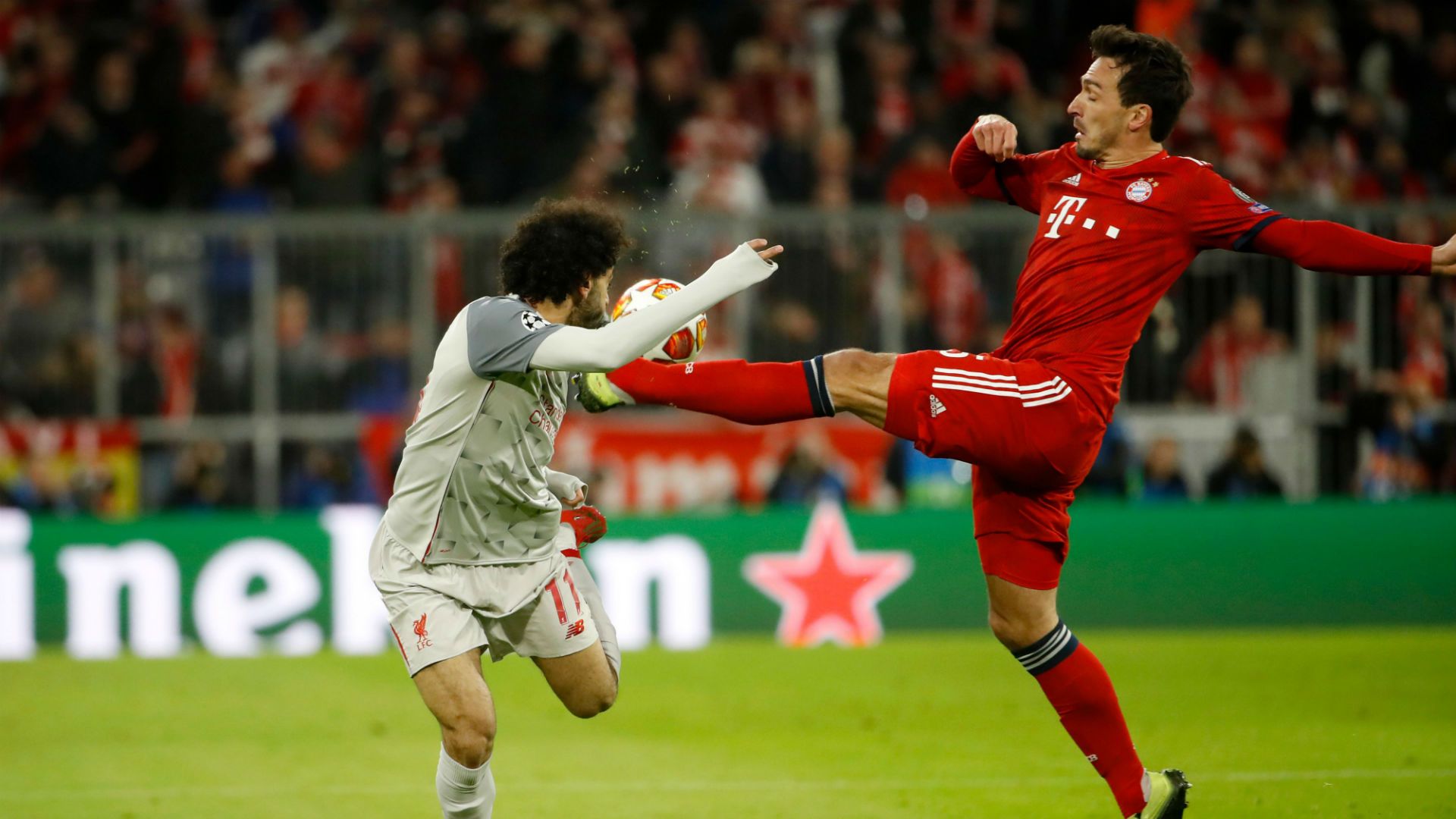Mats Hummels Mohamed Salah FC Bayern München Liverpool 13032019
