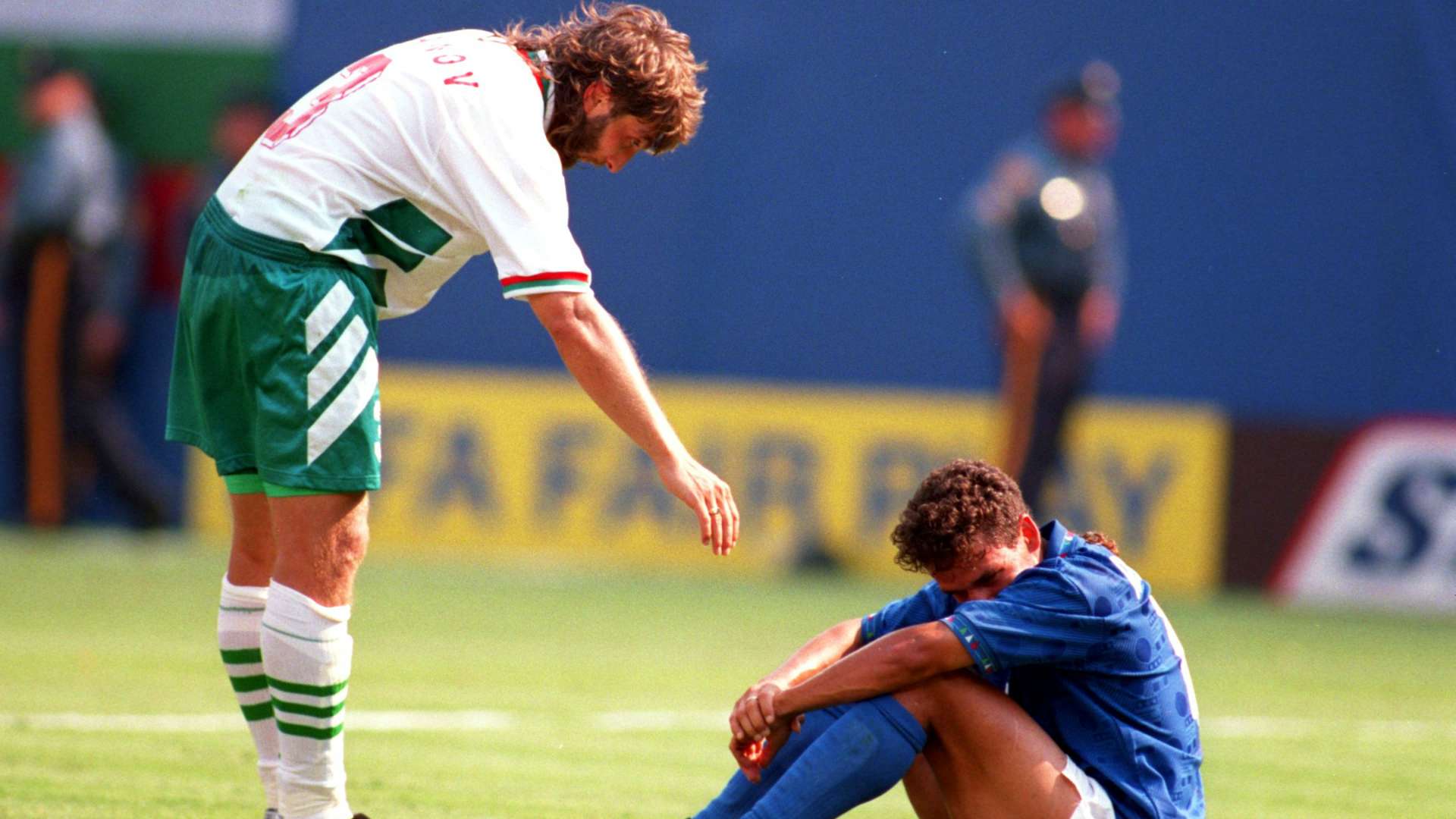 Trifon Ivanov Roberto Baggio Italy Bulgaria USA 94