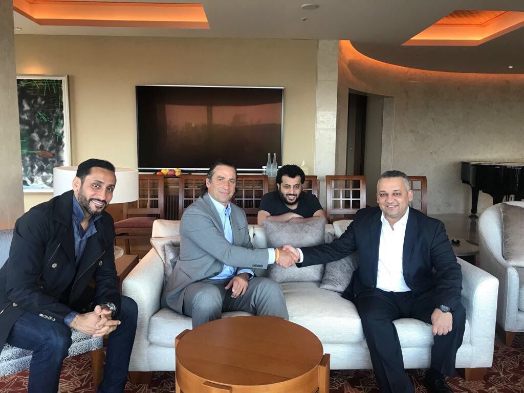 Juan Antonio Pizzi signs for Saudi Arabia