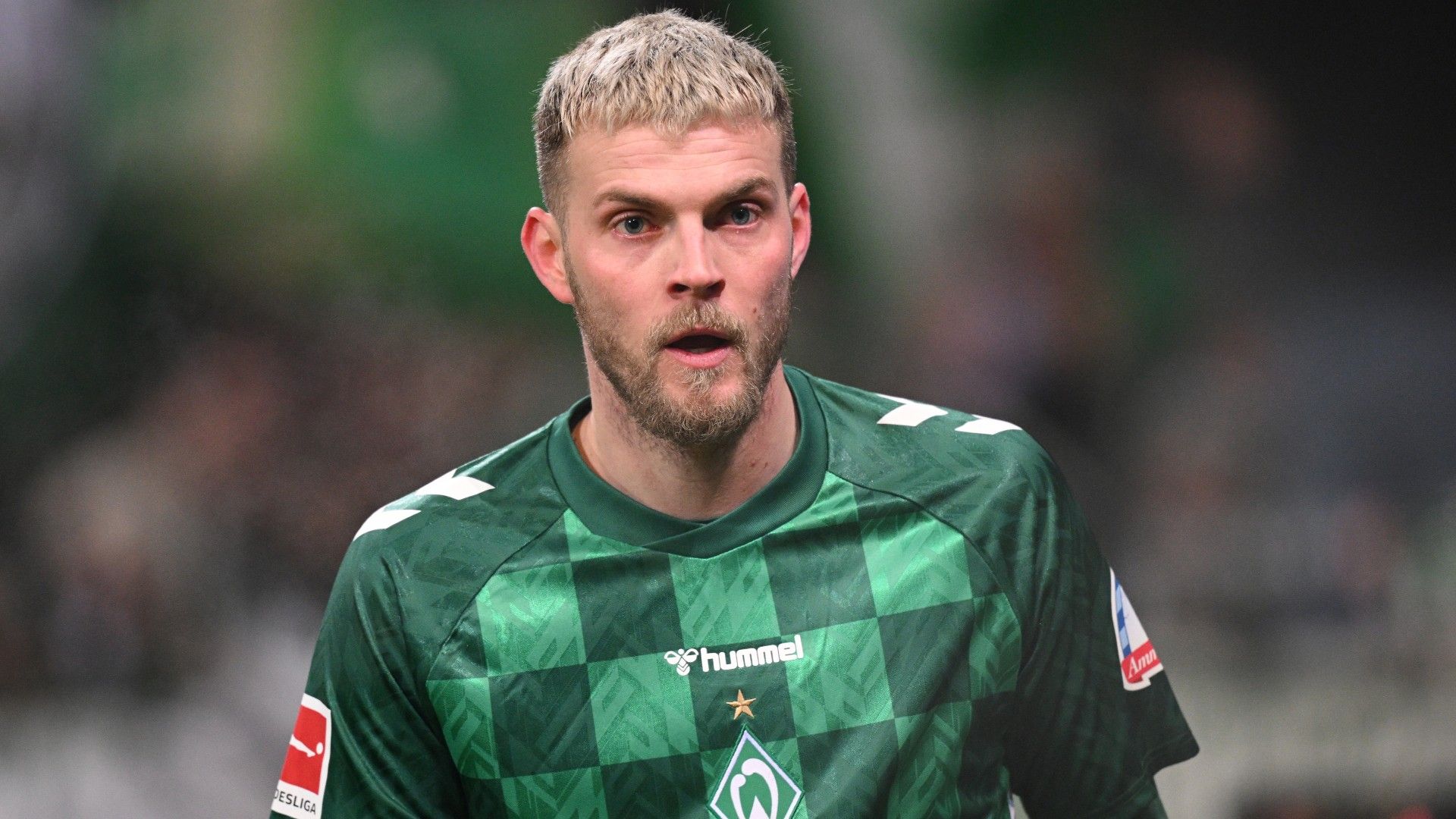 Marvin Ducksch of Bremen in action 