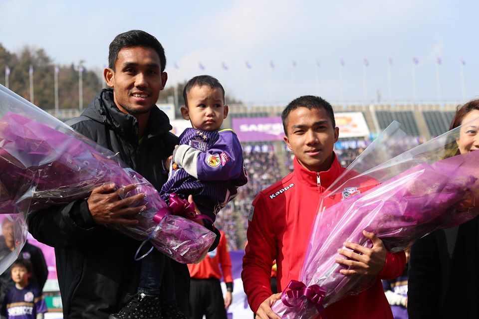 ชนาธิป สรงกระสินธ์ - ธีรศิลป์ แดงดา