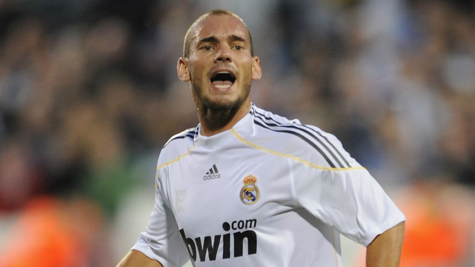 Craziest transfer window ever? | Wesley Sneijder