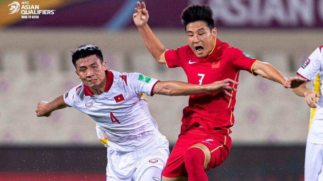 Bui Tien Dung Wu Lei Vietnam vs China PR WC2022Q