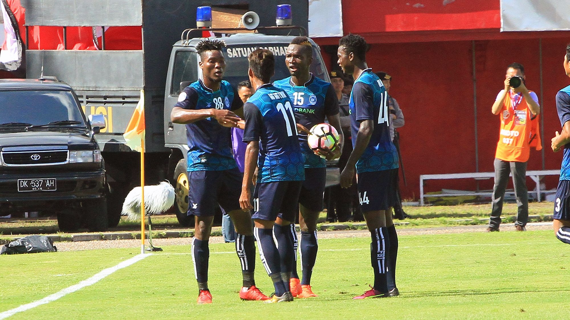 Selebrasi Emmanuel Ikechukwu - Yangon United