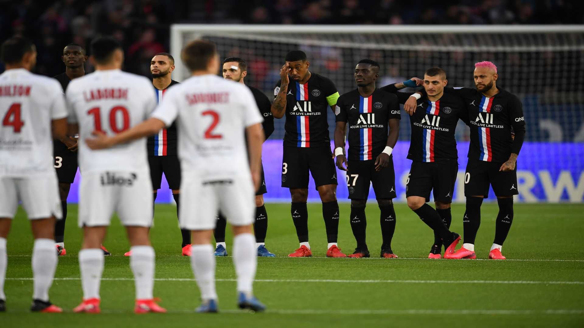 Kobe bryant minute of silence PSG Montpellier Ligue 1 01022020