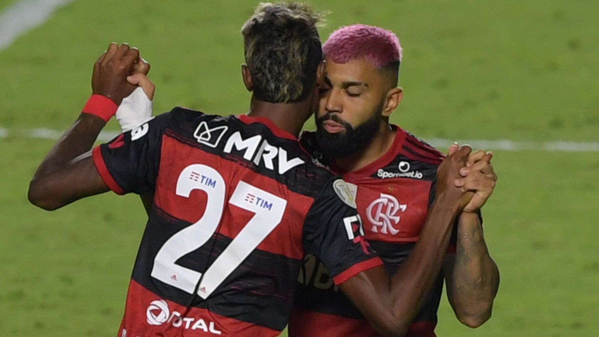 Bruno Henrique Gabigol Flamengo campeão brasileiro 2020 26 02 2021