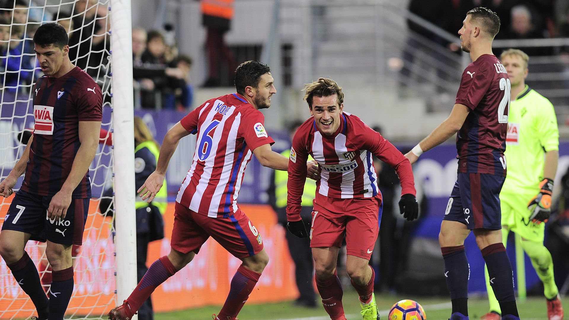 Koke Antoine Griezmann Eibar Atletico Madrid LaLiga 07012016