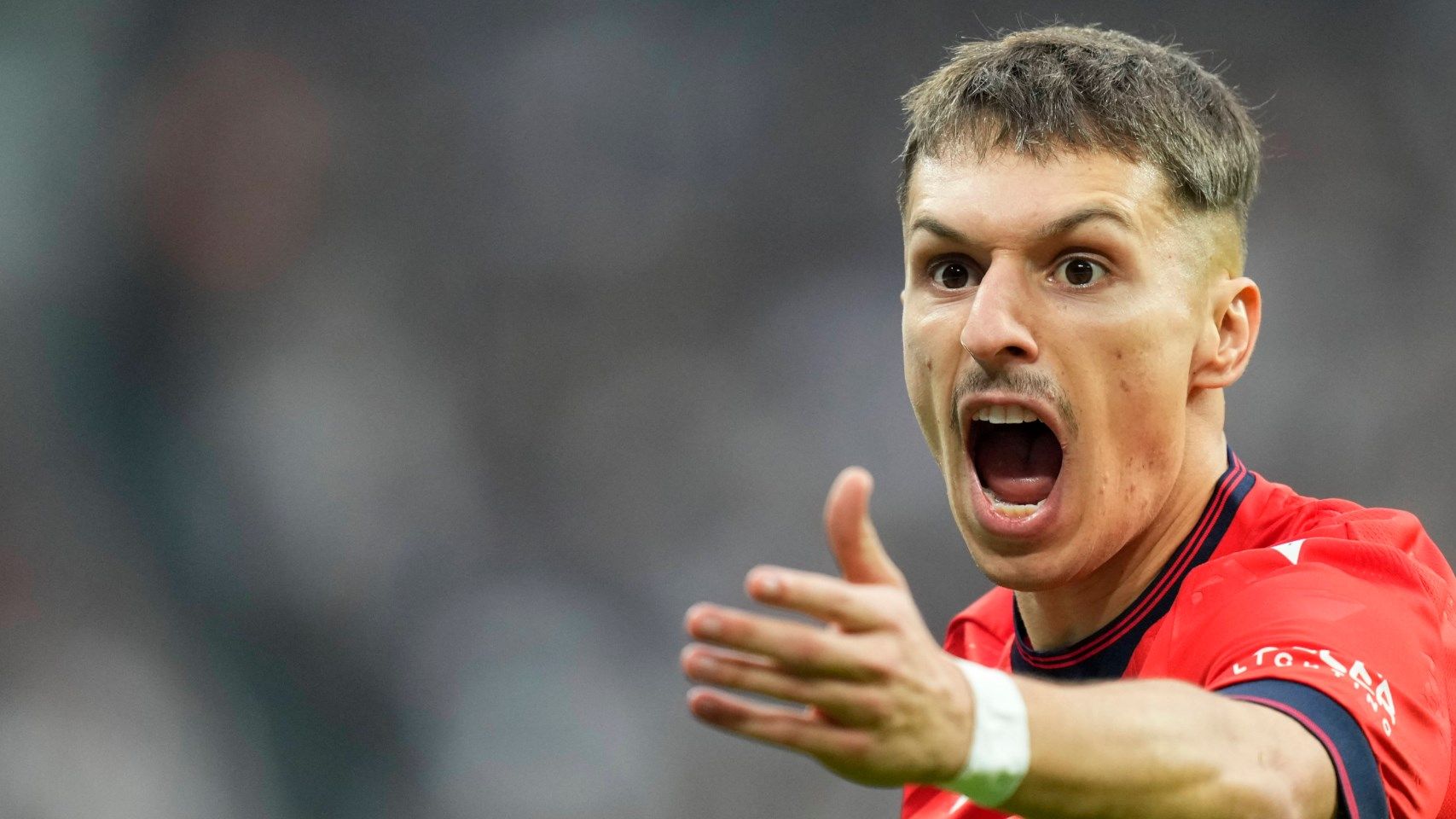 Bryan Zaragoza Osasuna 2024 HIC 2:1