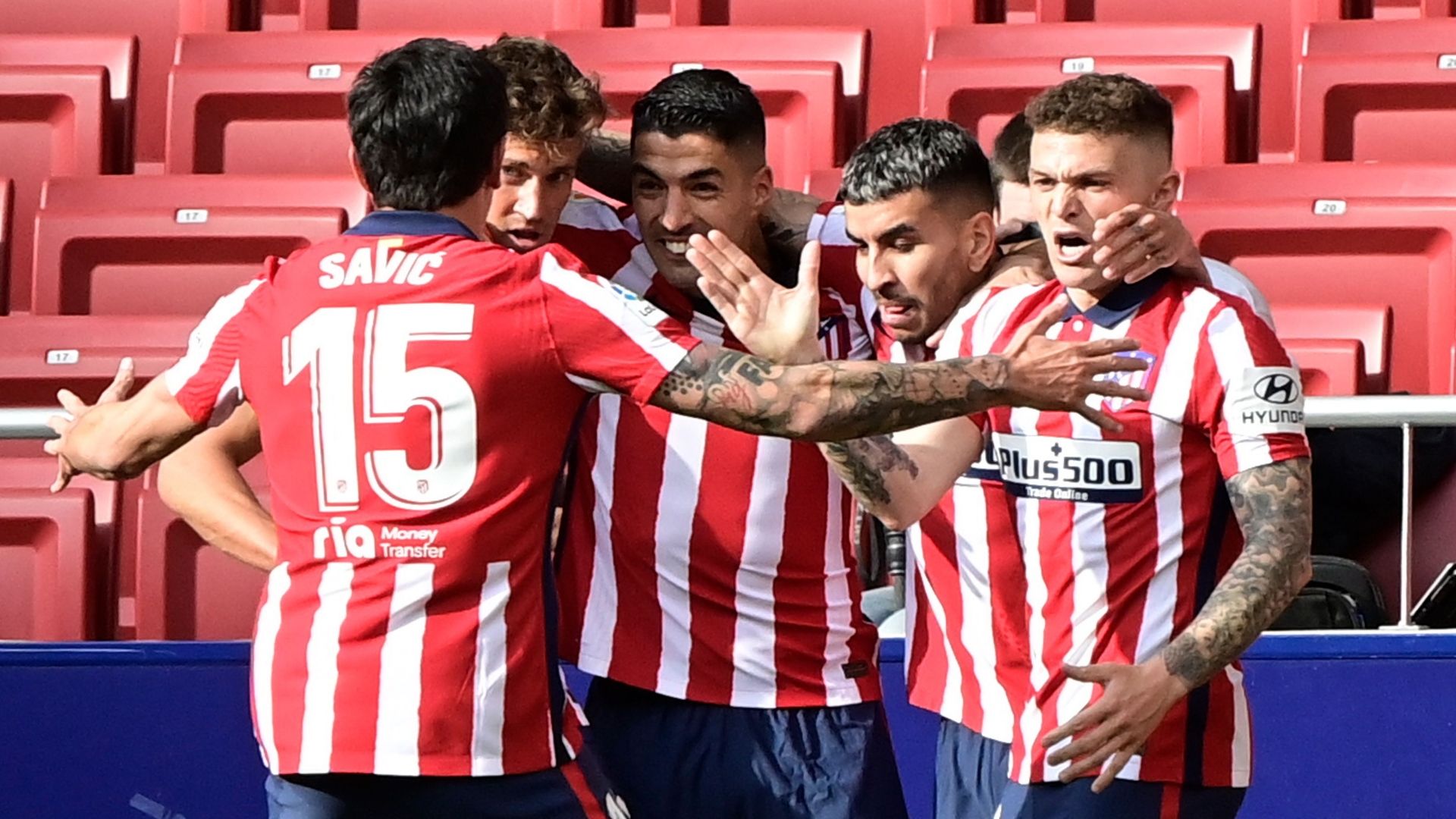 Atletico Madrid celebrate Luis Suarez goal vs Real Madrid, La Liga 2020-21
