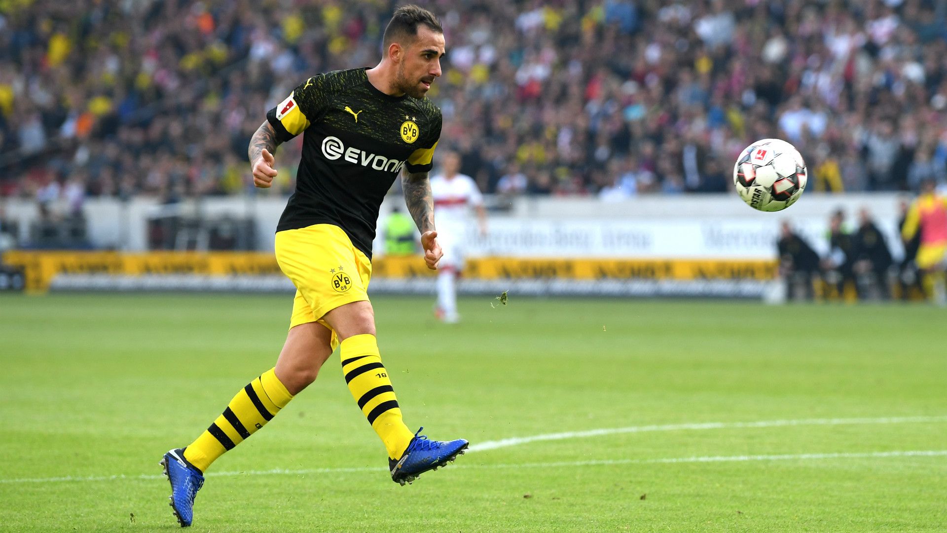 PACO ALCACER BORUSSIA DORTMUND