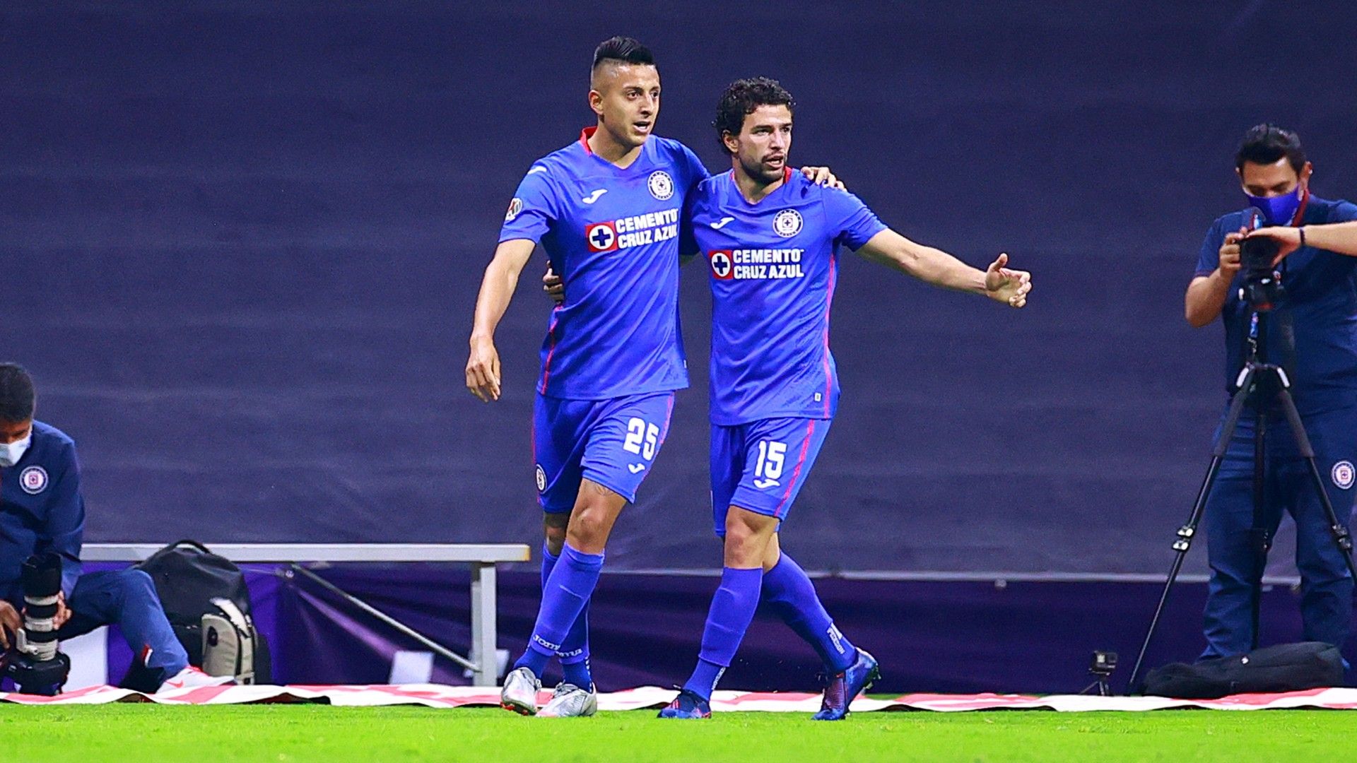 Roberto Alvarado Ignacio Rivero Cruz Azul Guardianes 2021