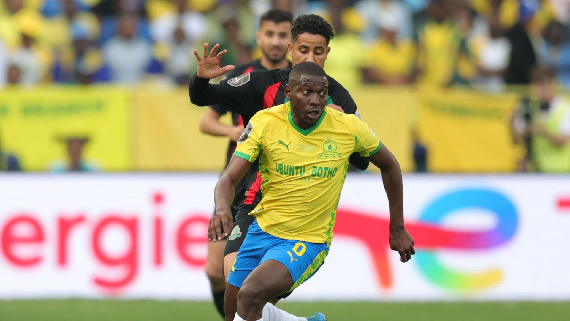  Aubrey Modiba and Reda Slim, Mamelodi Sundowns vs AS FAR 