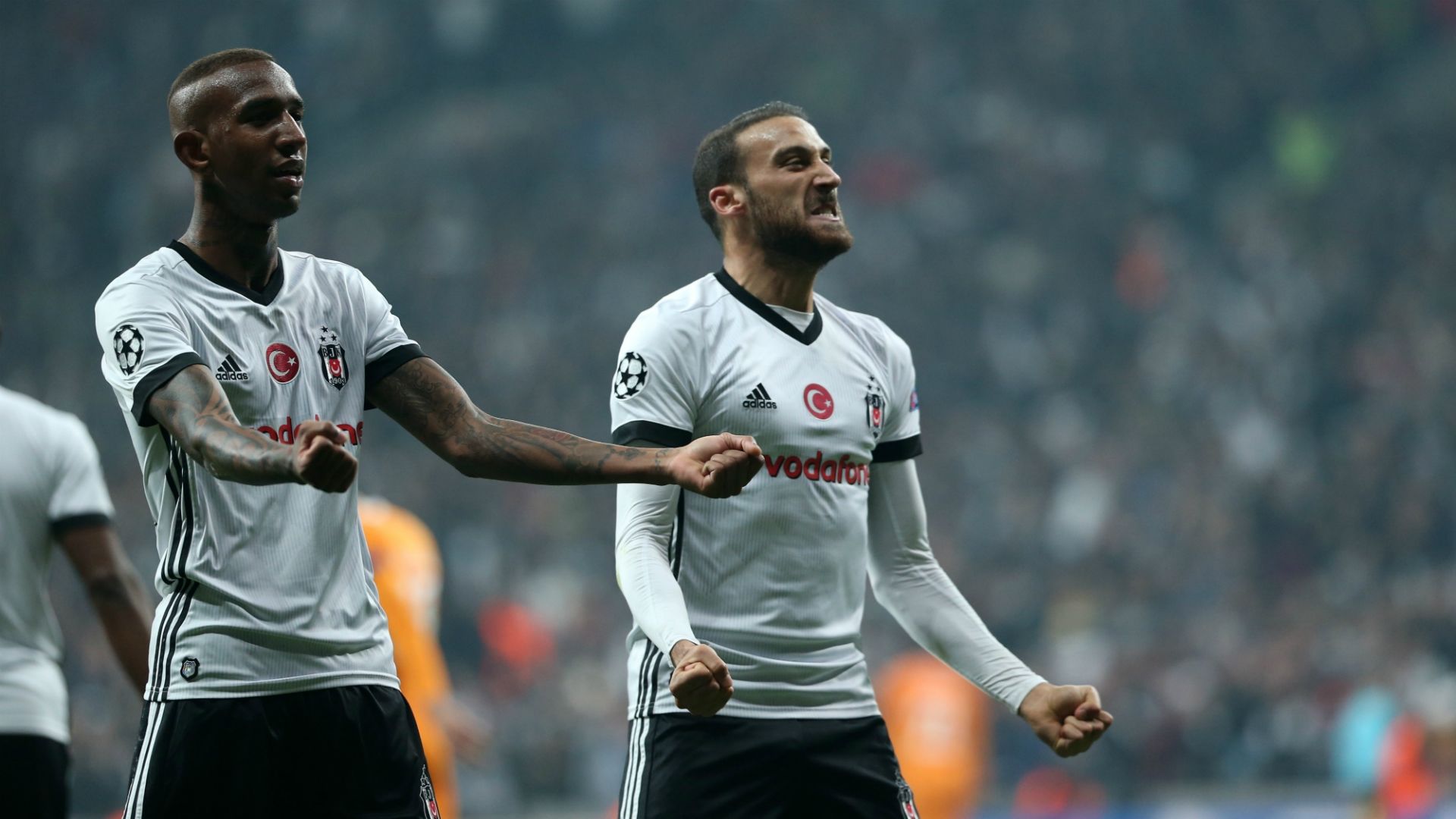 Talisca Cenk Tosun Besiktas Porto UCL 11212017