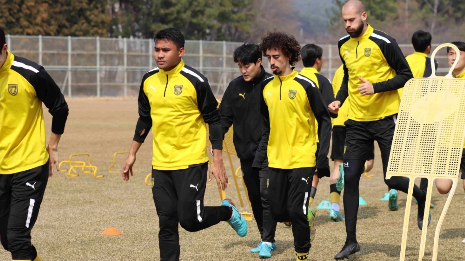 Asnawi Mangkualam Bahar - Jeonnam Dragons