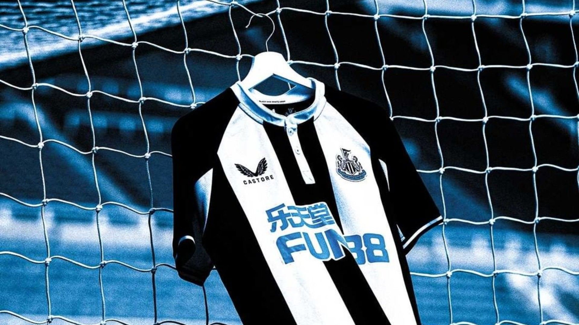 camiseta castore del newcastle united para la temporada 2021-22