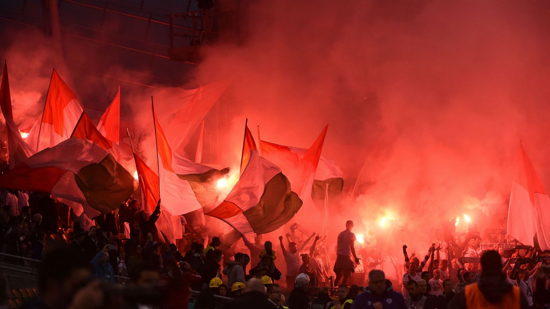 Legia Warsaw fans Aviva Stadium 17082016