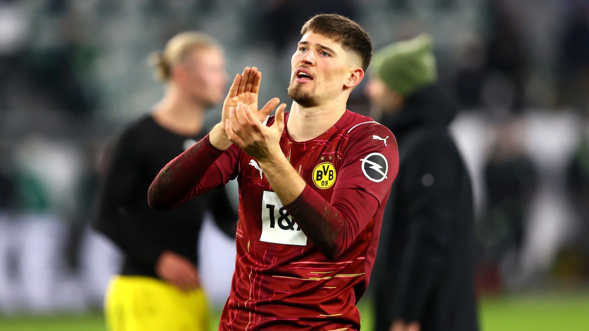 Gregor Kobel Borussia Dortmund 27112021