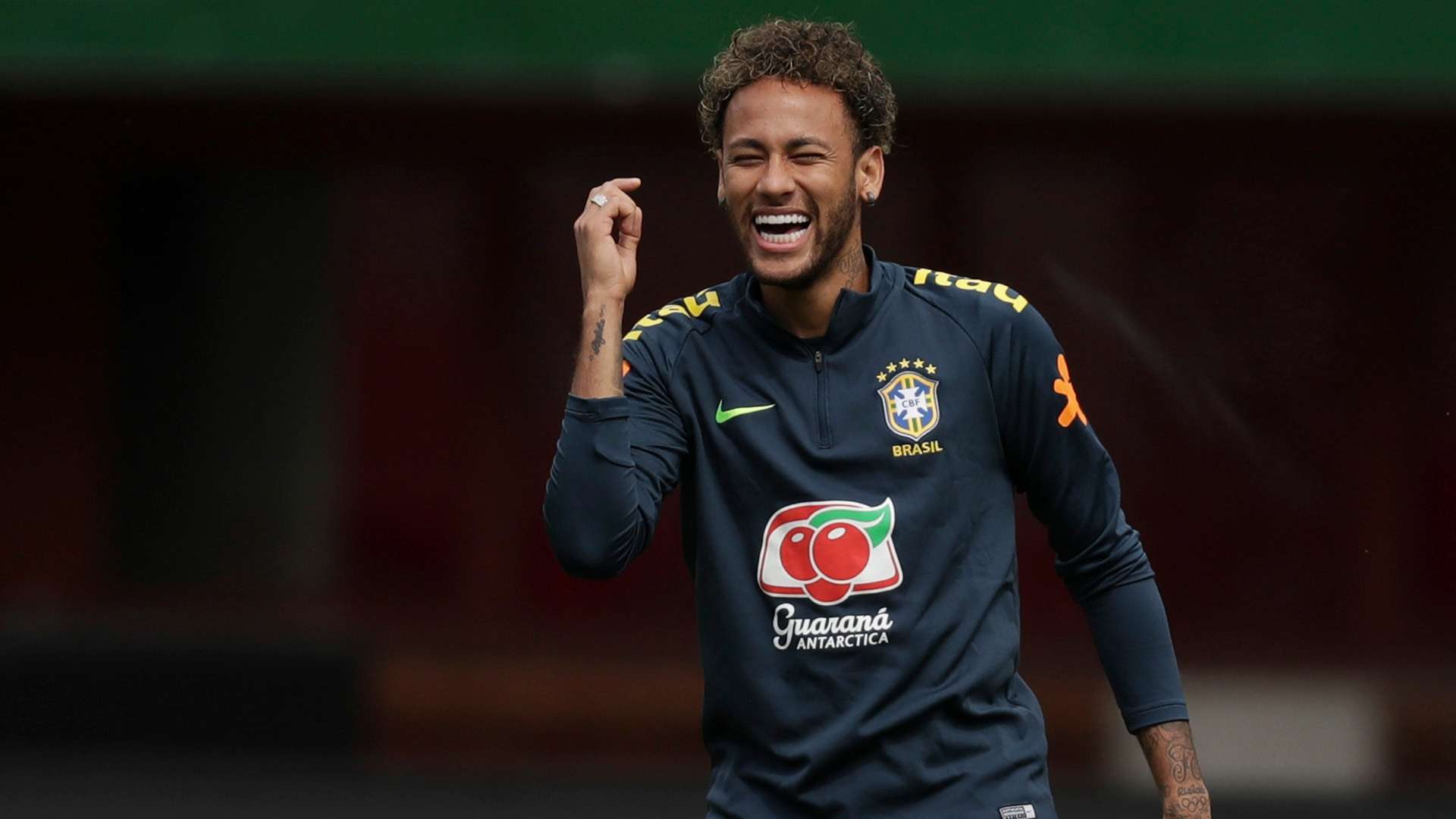 Neymar Brasil treino Áustria 09 06 18