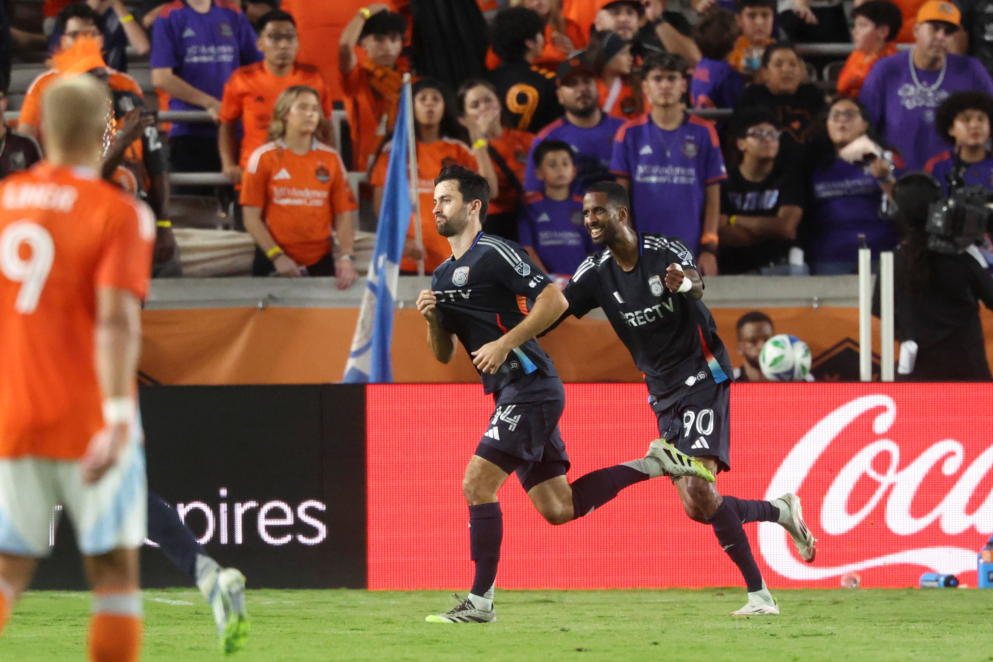 Luca de la Torre, San Diego