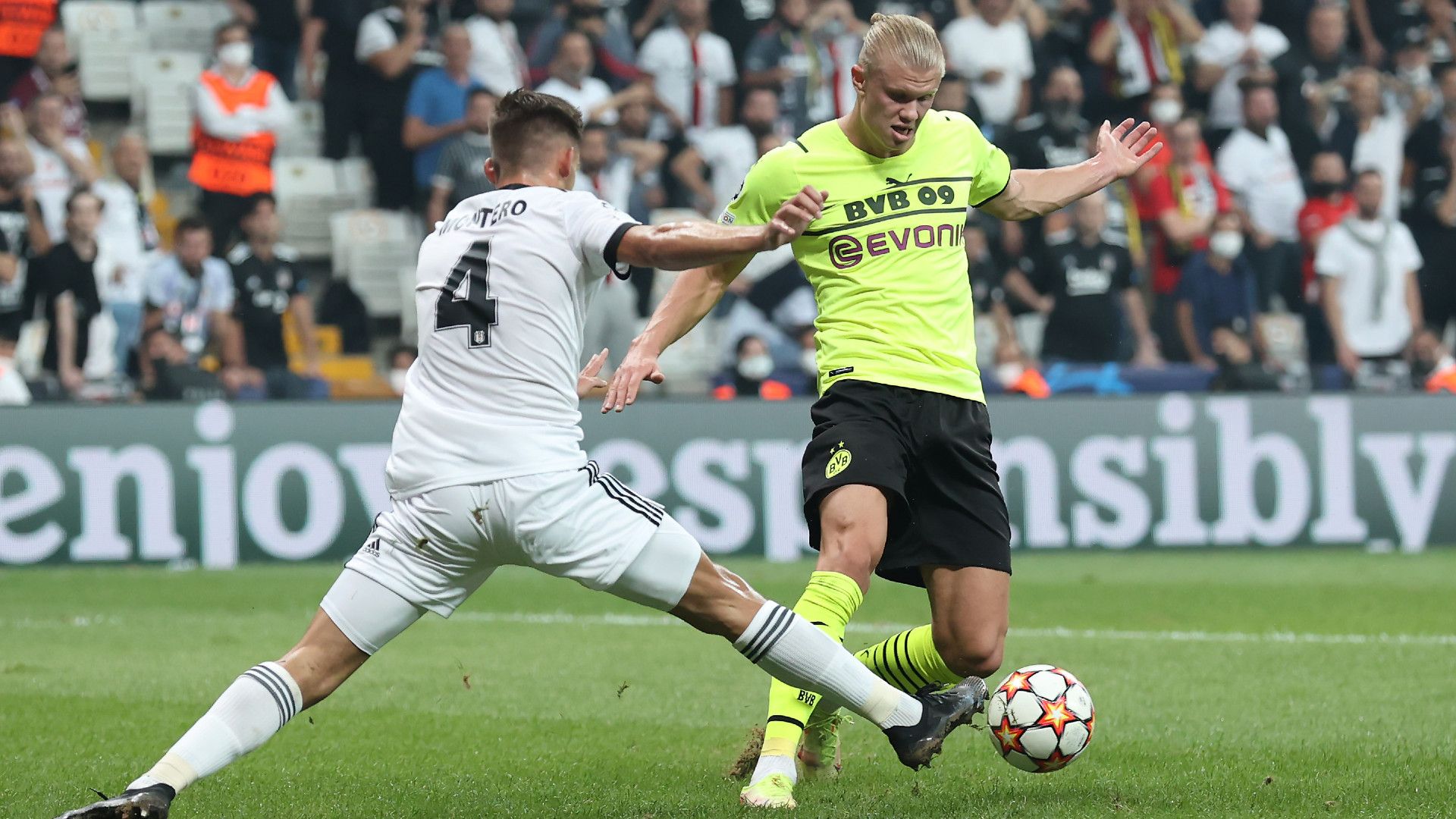 ERLING HAALAND BORUSSIA DORTMUND CHAMPIONS LEAGUE 15092021