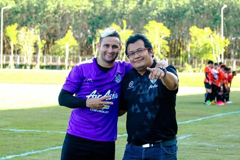 เลอันโดร โอลิเวียร่า