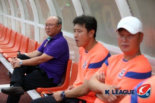 박항서 감독 김태완 코치