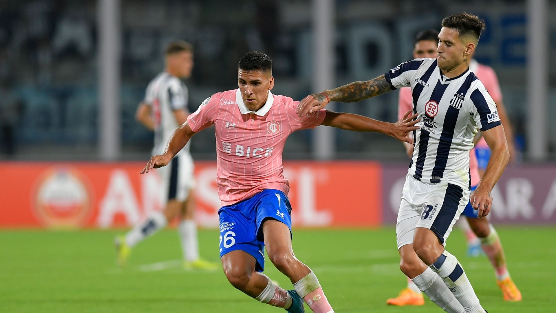 Universidad Católica - Talleres