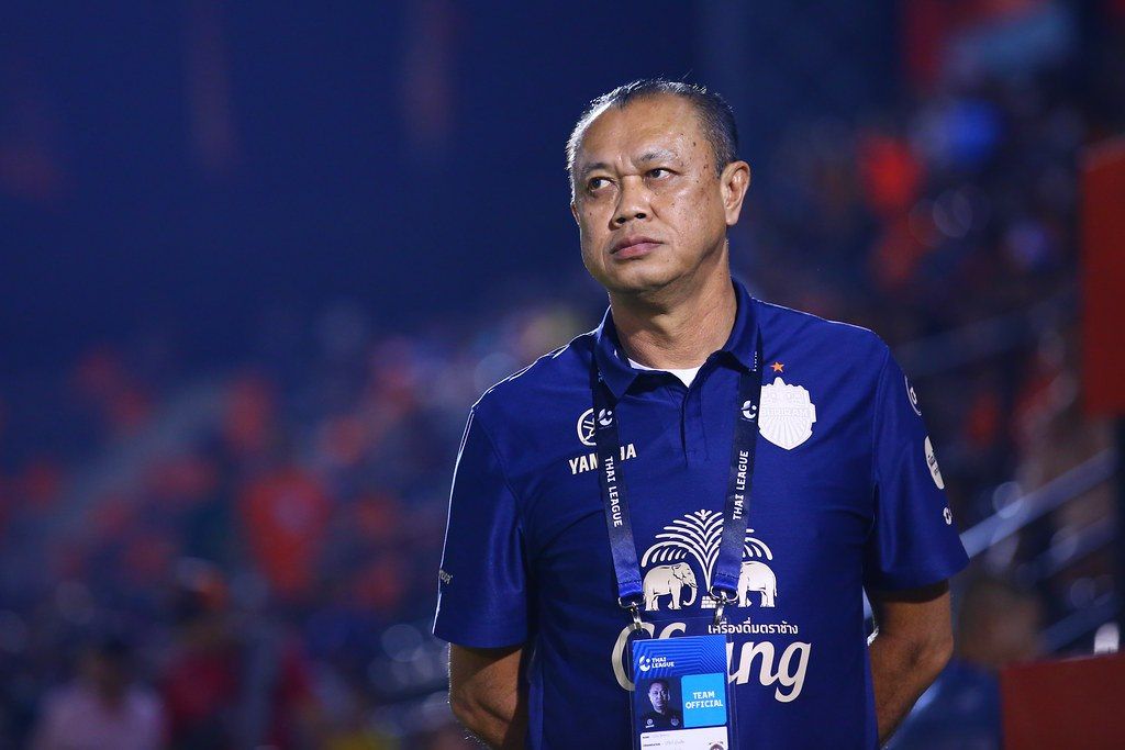 เนวิน ชิดชอบ