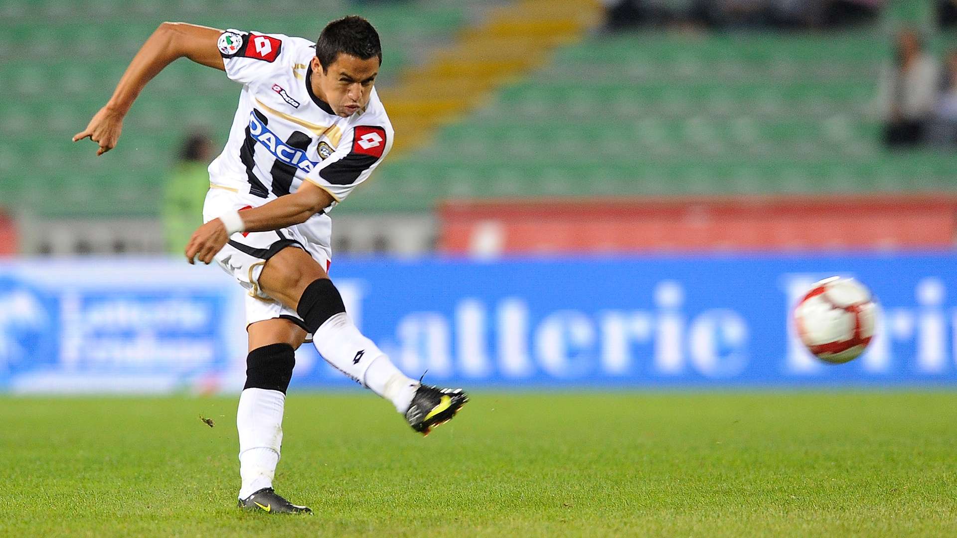 Alexis Sanchez Udinese 2009