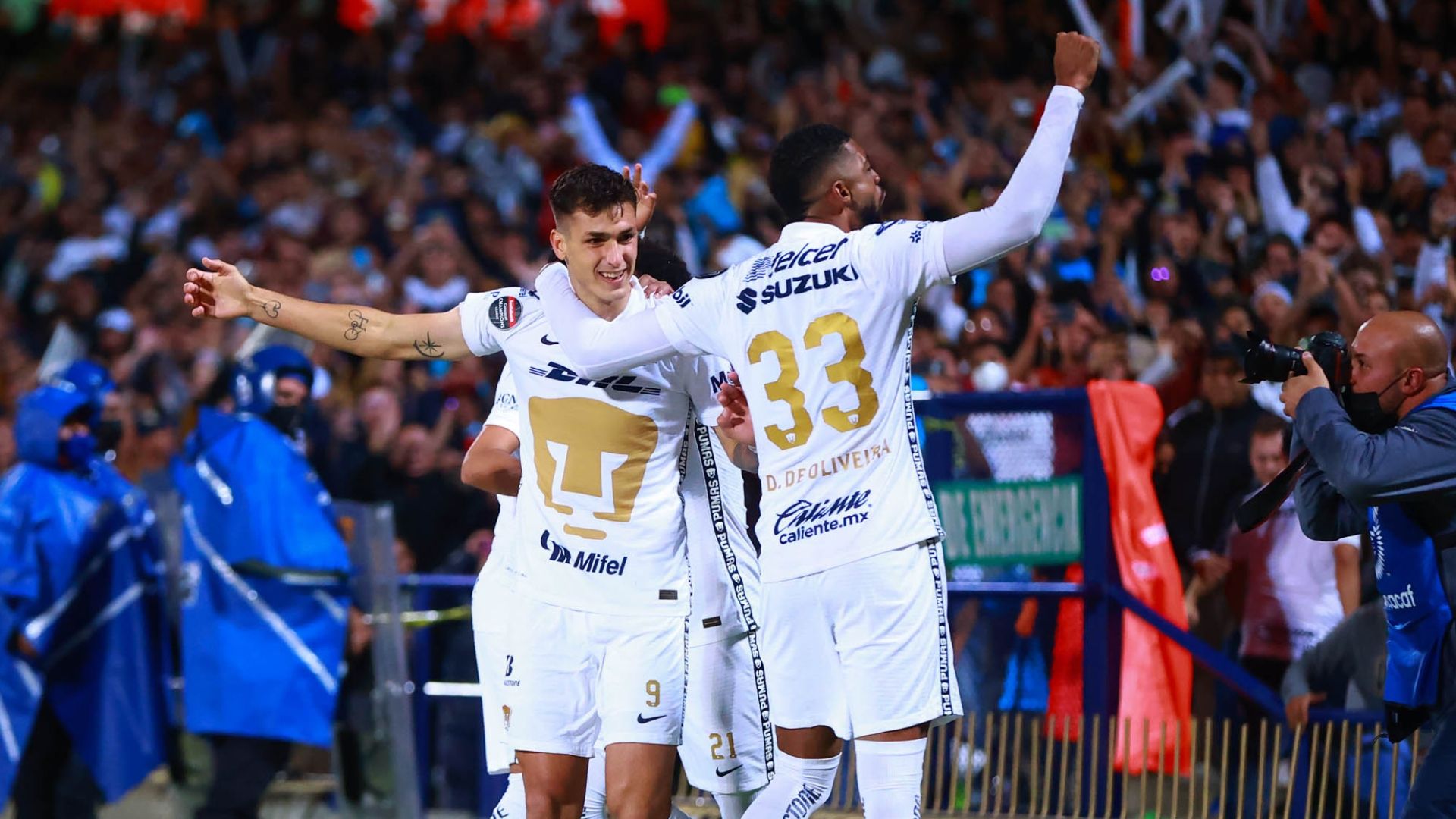 OPINION Pumas la prueba viviente de que el corazon pesa mas que la cartera Goal Colombia