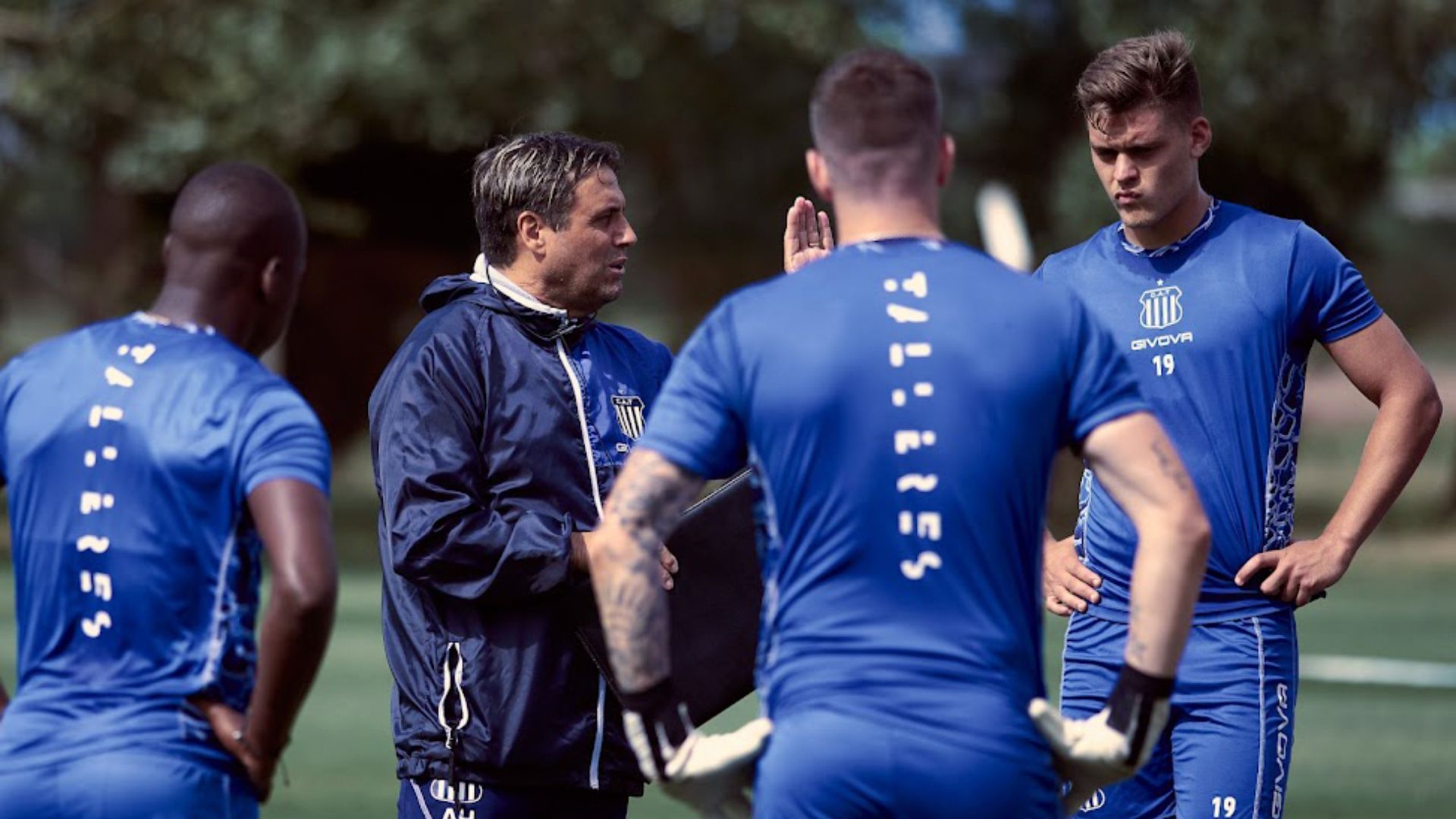 guillermo hoyos talleres entrenamiento 2022
