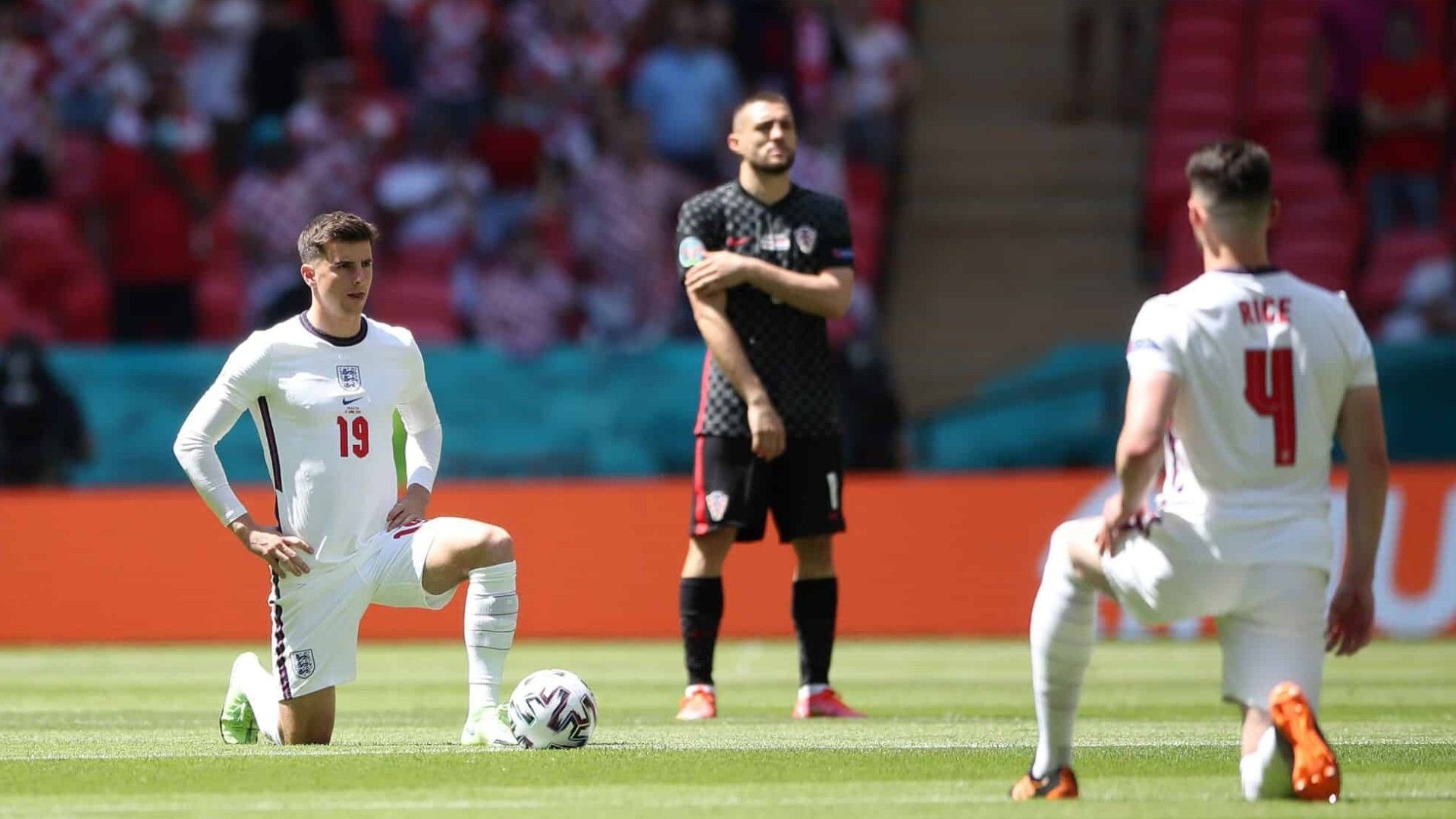 Jugadores Arrodillados Eurocopa 2021