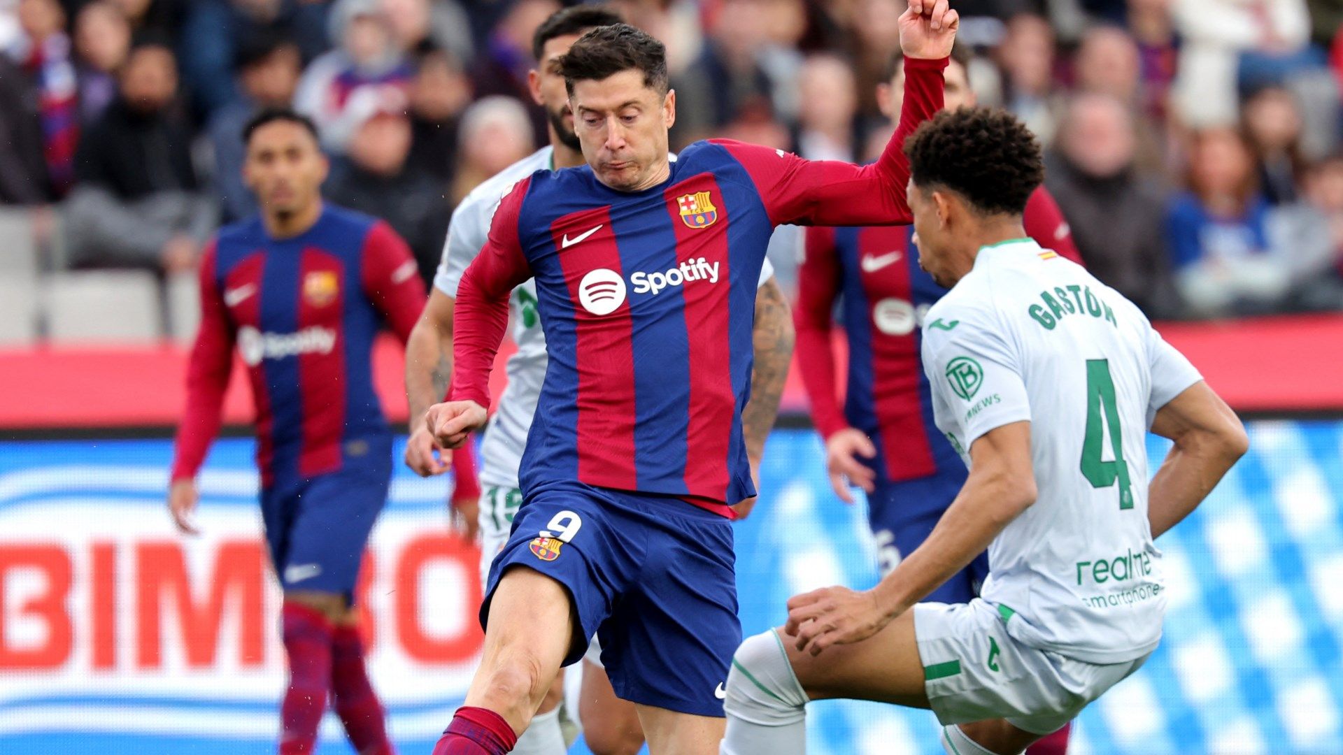 Robert Lewandowski Barcelona 2023-24