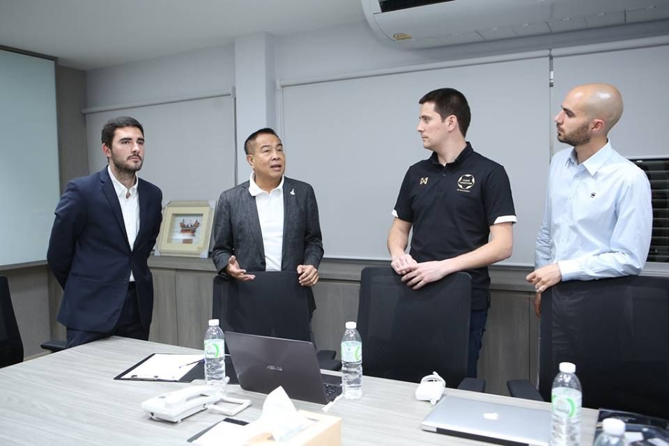 พล.ต.อ สมยศ พุ่มพันธุ์ม่วง