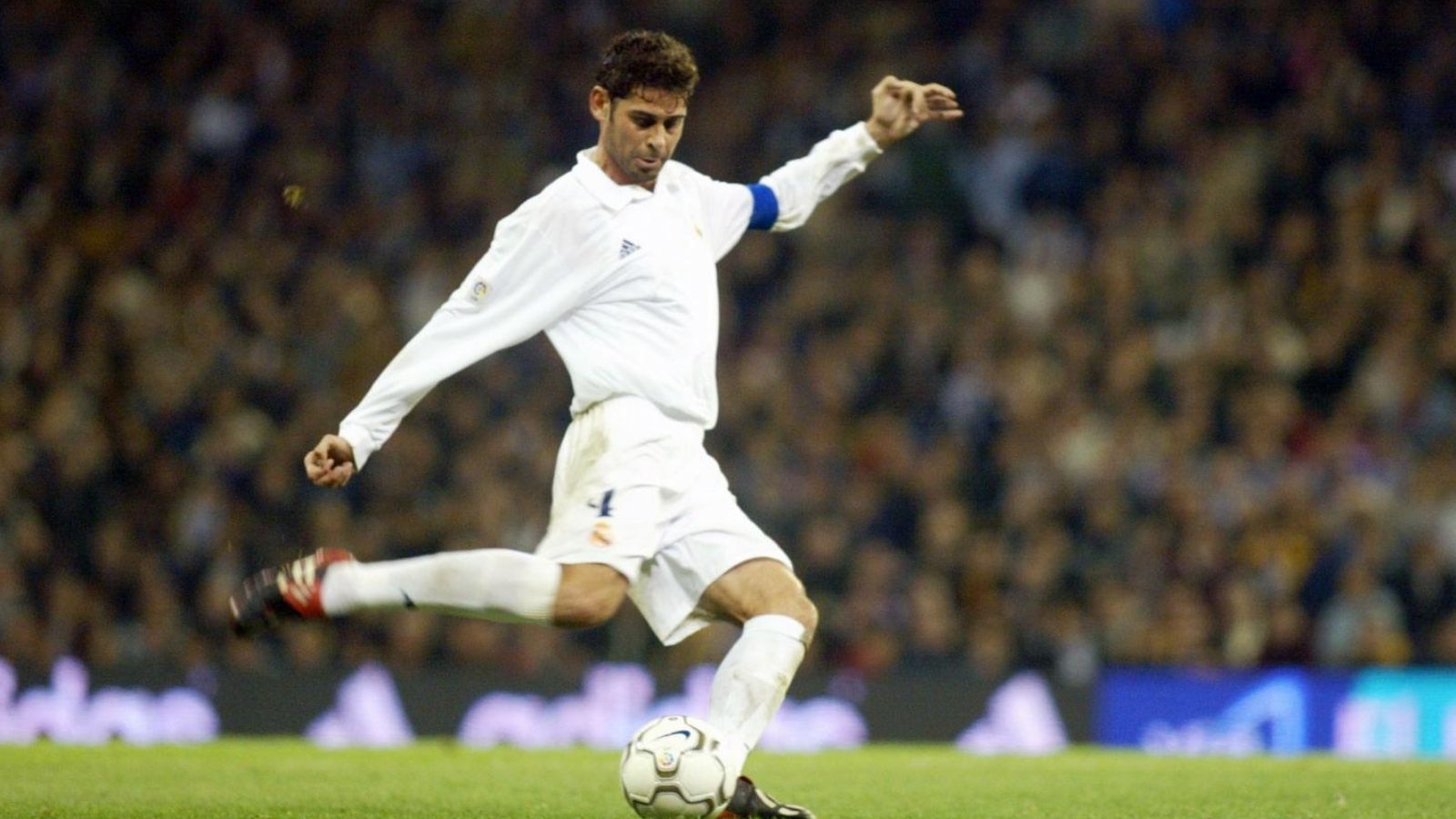 Fernando Hierro, jugador del Real Madrid