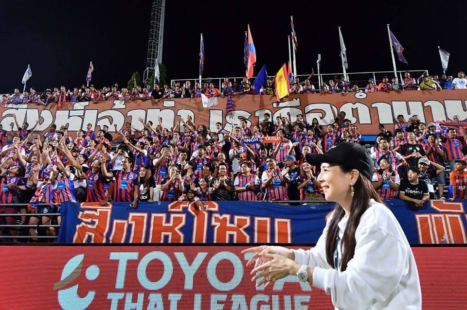 นวลพรรณ ล่ำซำ