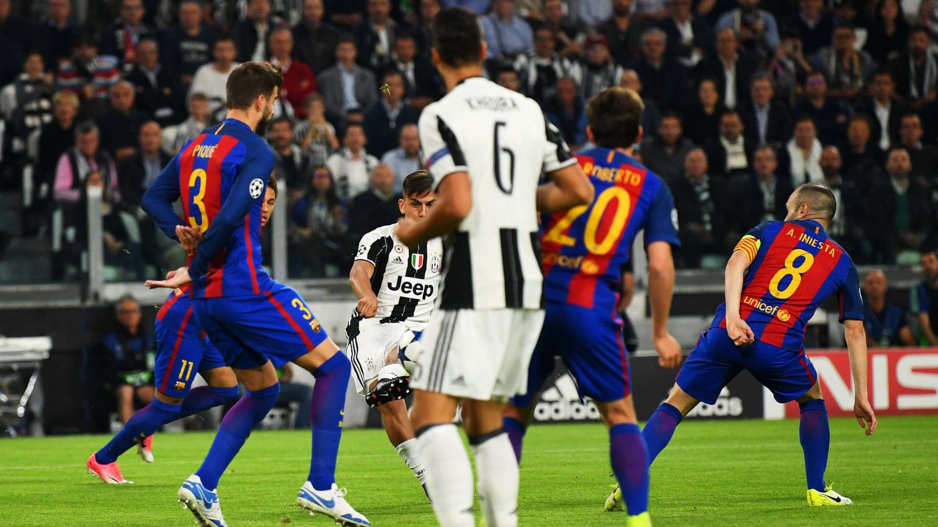 Juventus Barcelona - Dybala